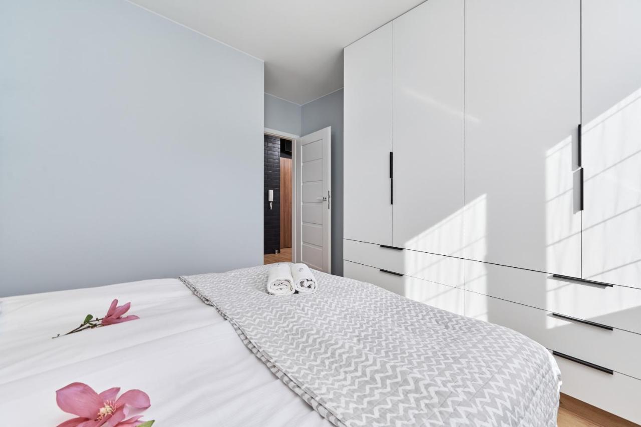 Teczowa Apartment Old Town Wroclaw By Noclegi Renters Eksteriør billede